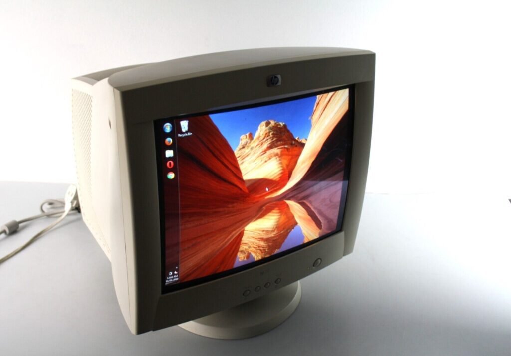 CRT Monitor – Geeks Candy Shop